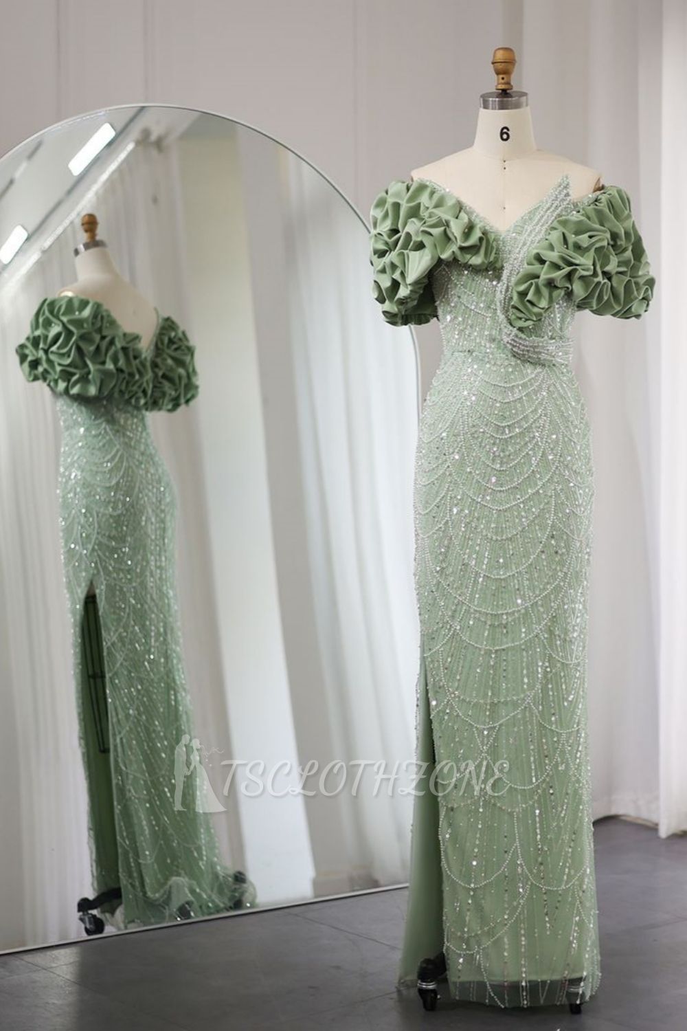 Luxuriöses, schulterfreies Abendkleid aus Dubai im Meerjungfrau-Stil in Salbei, Seitenschlitz, Glitzer-Perlen-Partykleid