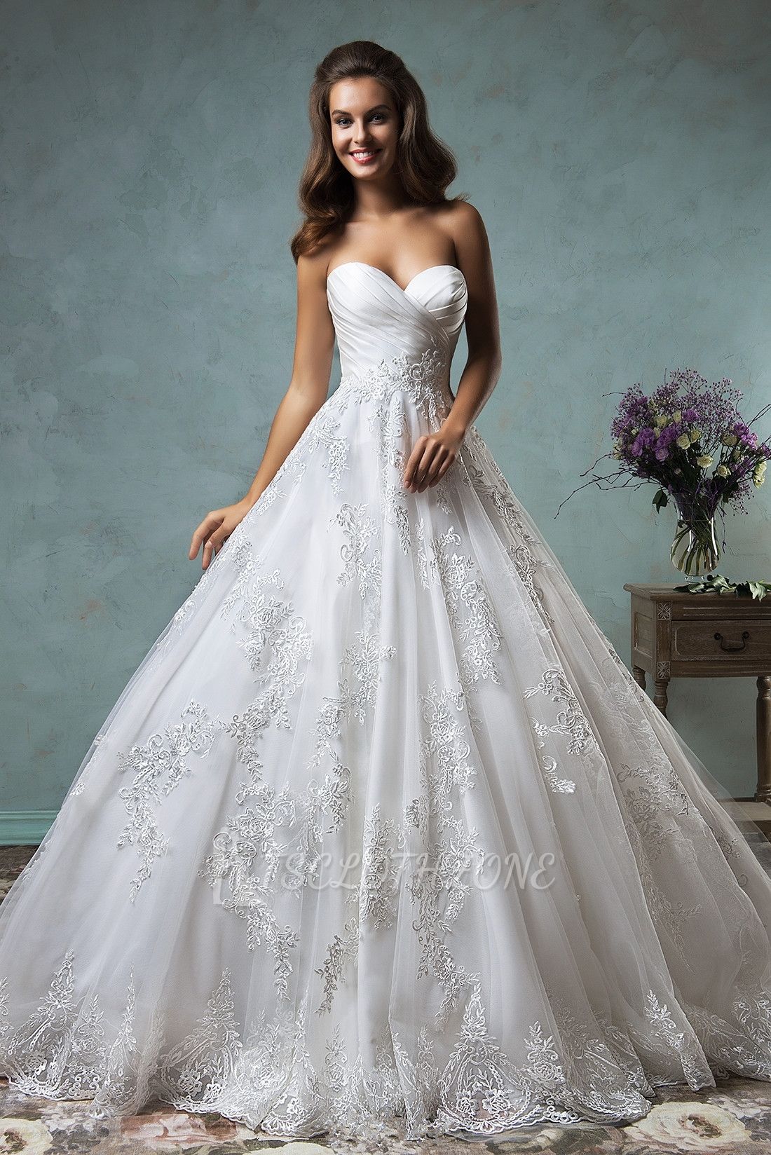 Sweetheart Tulle Applique Princess Dress Gorgeous Ruffles Court Train 2022 Wedding Dress