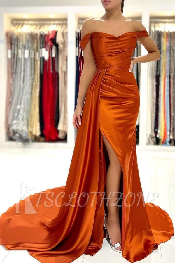 Einfaches schulterfreies Abendkleid mit geteilter Vorderseite | Orange Abendkleid