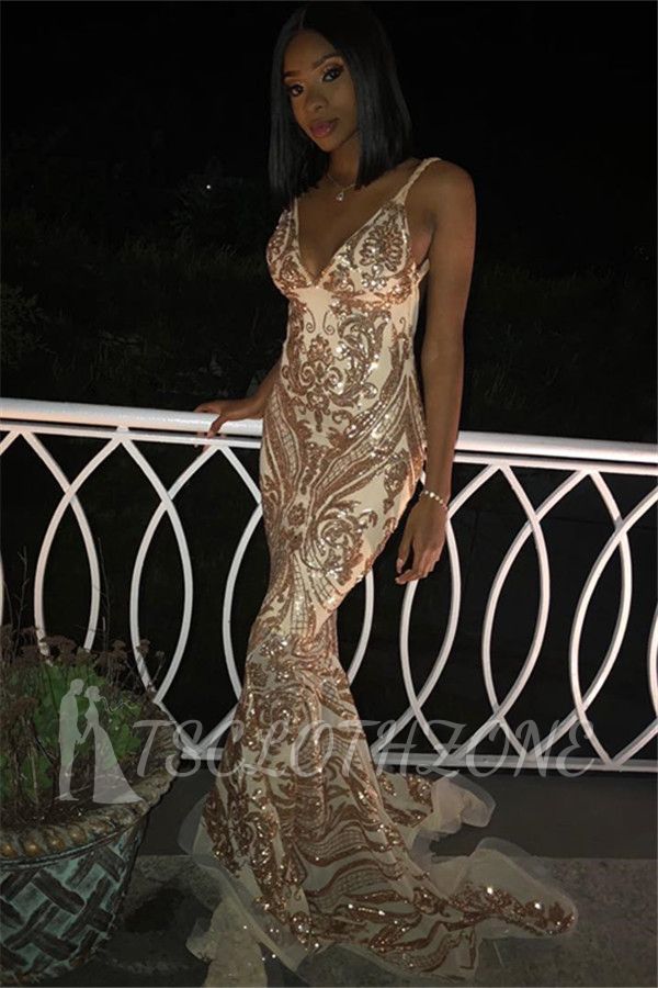 Sexy V-Neck Spaghetti Straps Sleeveless Gold Appliques Mermaid Prom Dresses
