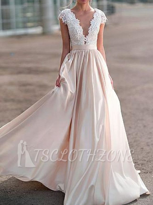 Elegant Sleeveless Deep V Neck Ruffles Wedding Dresses With Lace