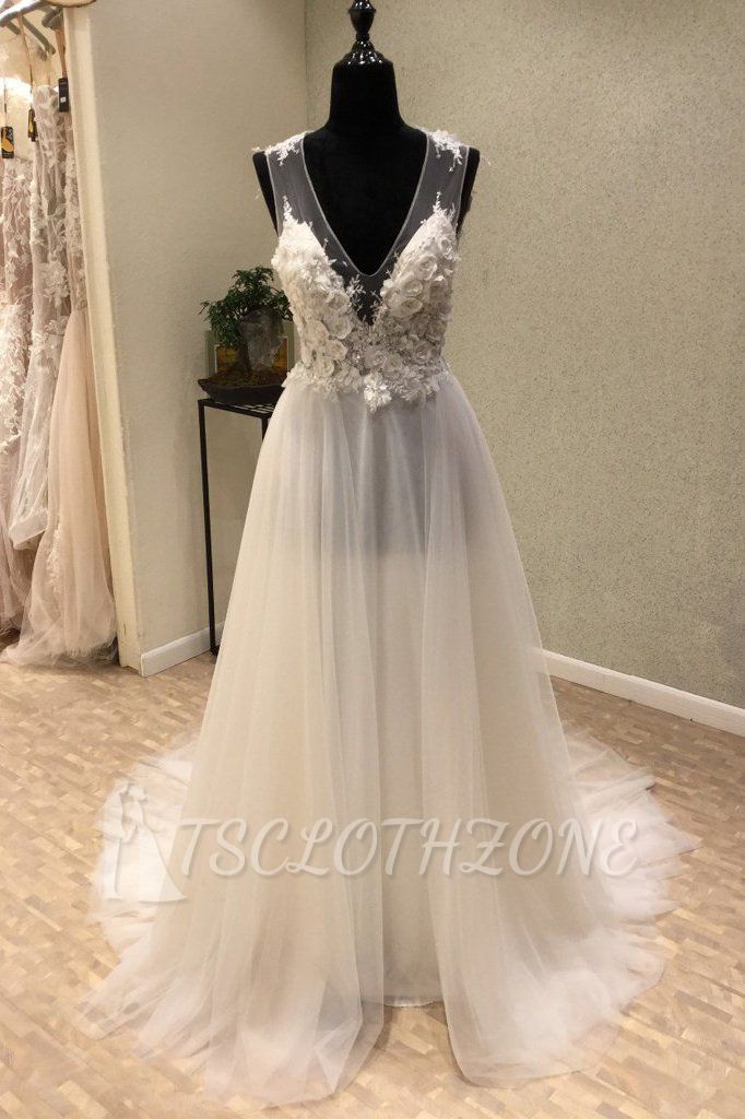 TsClothzone Stylish V-Neck Straps Tulle Wedding Dress Ruffles Appliques Bridal Gowns with Flowers On Sale