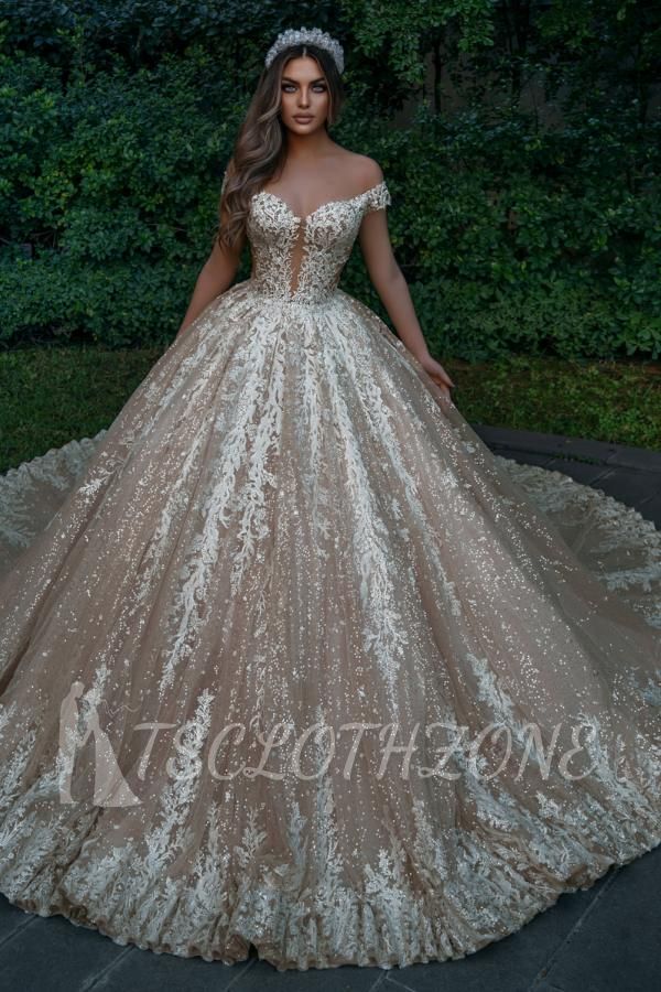 Luxuriöses, schulterfreies Aline-Hochzeitskleid mit glänzenden Spitzenapplikationen
