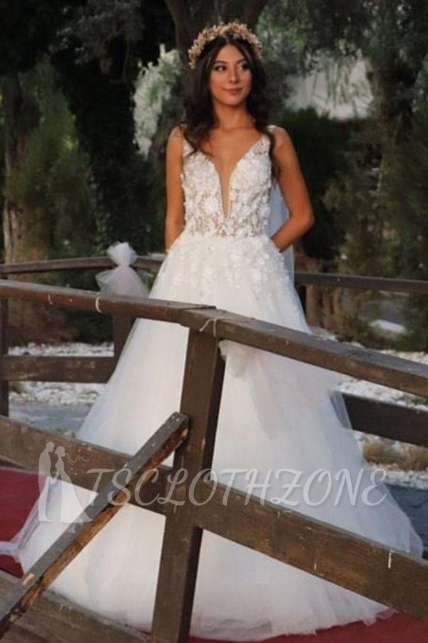 Simple boho lace beach tulle wedding dress