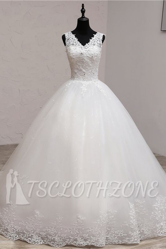 TsClothzone Ballkleid mit V-Ausschnitt, weiße Tüll-Hochzeitskleider, ärmellose Spitzenapplikationen, Brautkleider mit Perlenstickerei