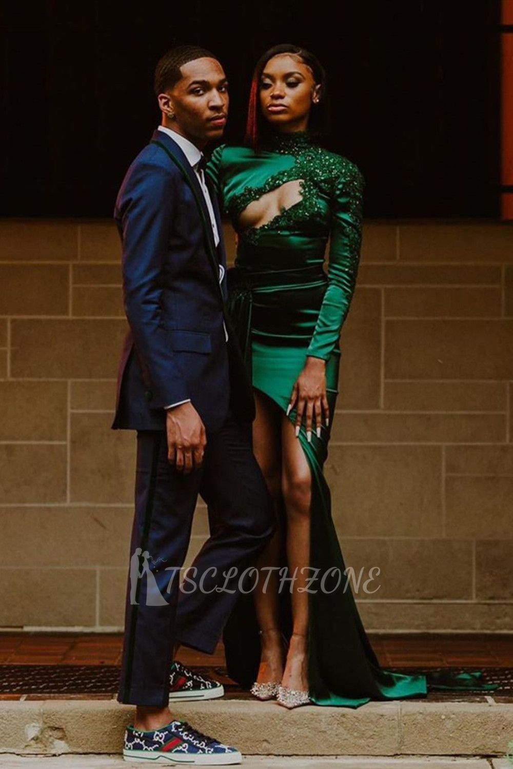 Sexy Dark Green Appliques Side Split Prom Dress Long SLeeve