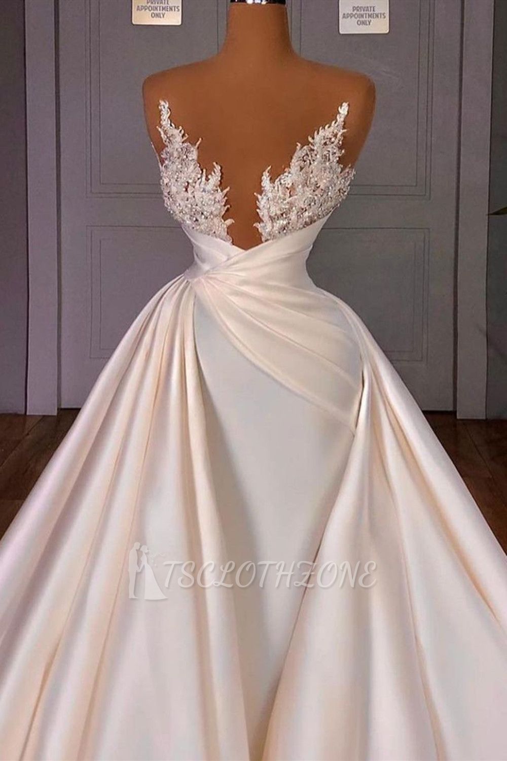Off the Shoulder Sequined Fur Satin Wedding Party Gown Sleeveless/Long Sleeves styles
