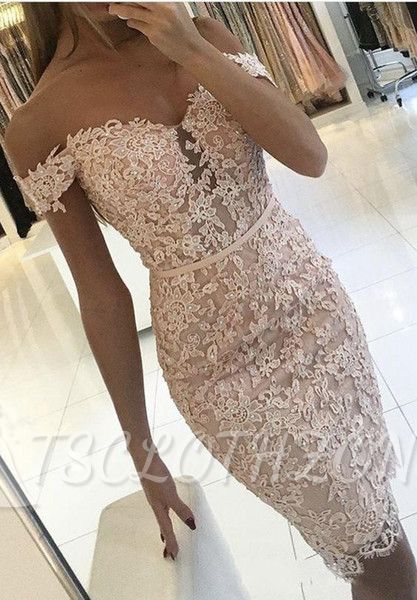 Sexy Off-the-Shoulder Short Formal Dress Lace Sheath Buttons Homecoming Dress