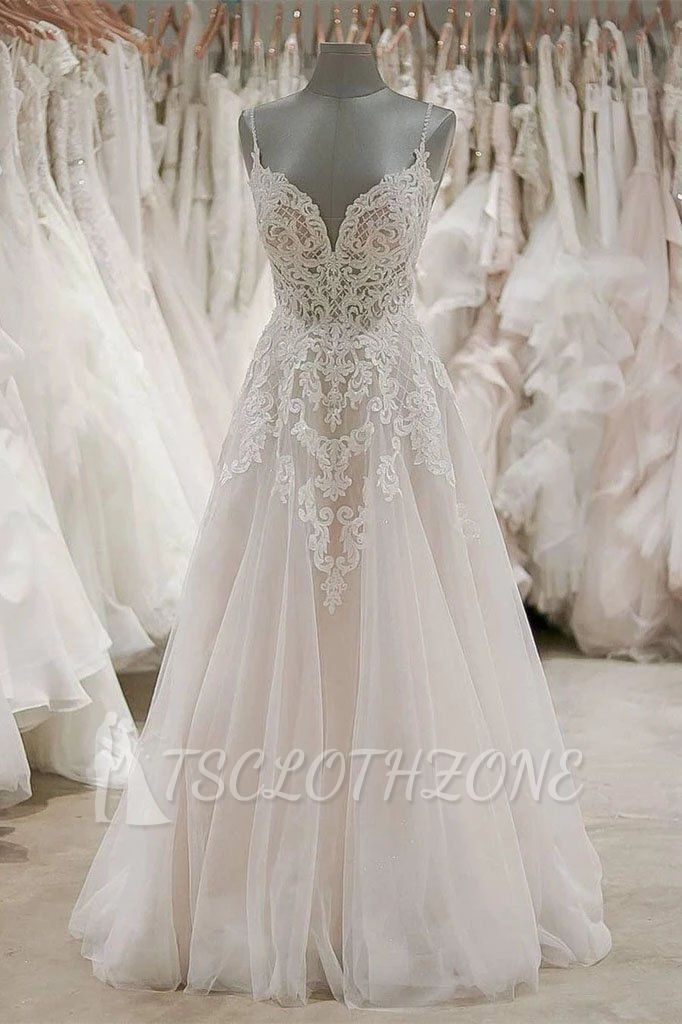 TsClothzone Sexy Spaghetti Straps V-neck Tulle Wedding Dress Lace Appliques Ruffles Bridal Gowns On Sale
