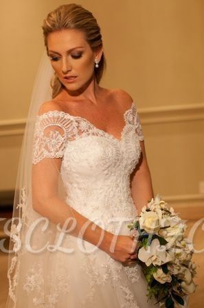 Elegant Short Sleeve White Lace Wedding Dress A-Line Sweep Train 2022 Formal Bridal Gown