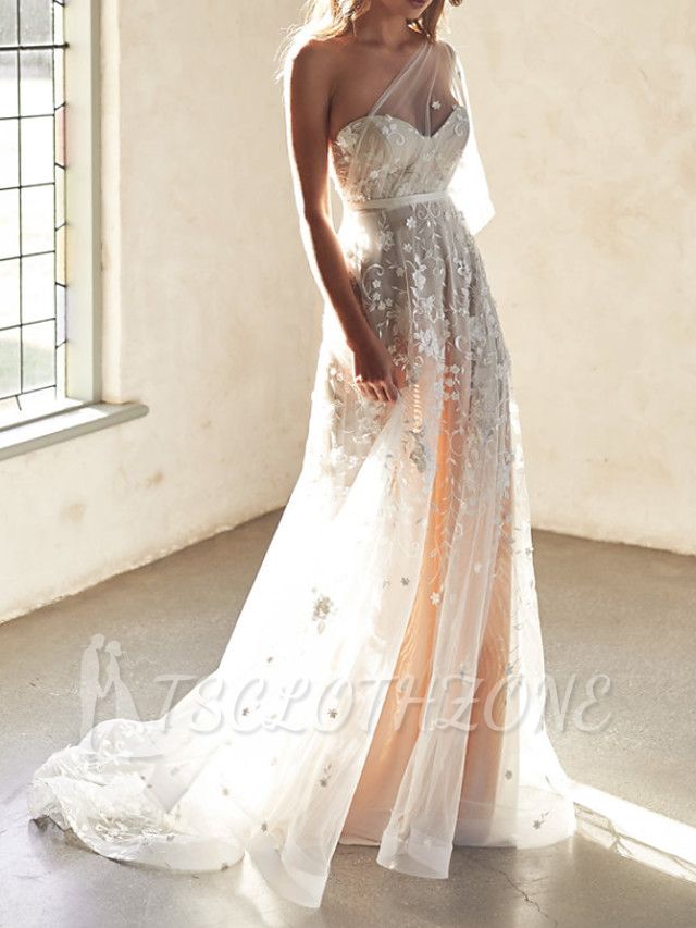 Sexy A-Line Wedding Dresses Sweetheart Lace Sleeveless Bridal Gowns Wedding Dress in Color See-Through Court Train
