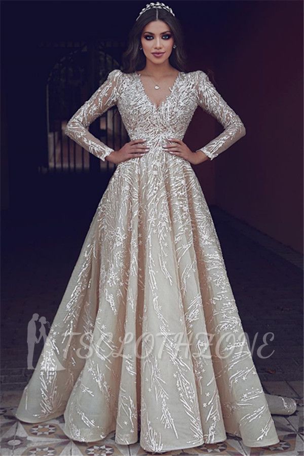 Elegantes Langarm-Hochzeitskleid mit V-Ausschnitt Lange Brautkleider mit Spitzenapplikationen
