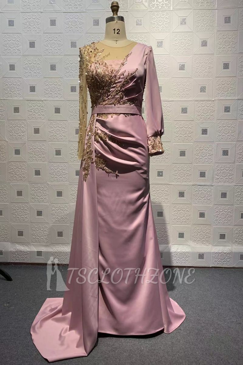 Elegantes rosafarbenes Satin-Abendkleid mit Rundhalsausschnitt | Ballkleid mit goldfarbenen Applikationen und langen Ärmeln