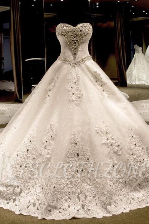 2022 Sweetheart Ballkleid Glänzende Brautkleider SpitzeApplique Gericht-Zug-Perlen-Hochzeitskleid mit Bowknot
