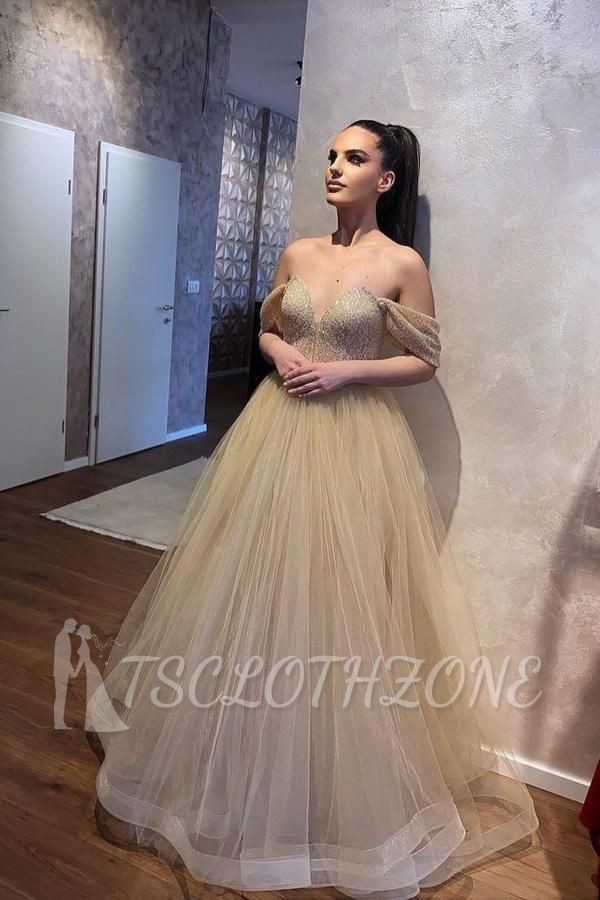 Wunderschönes bodenlanges Brautkleid aus Tüll in A-Linie | Brautkleider online kaufen