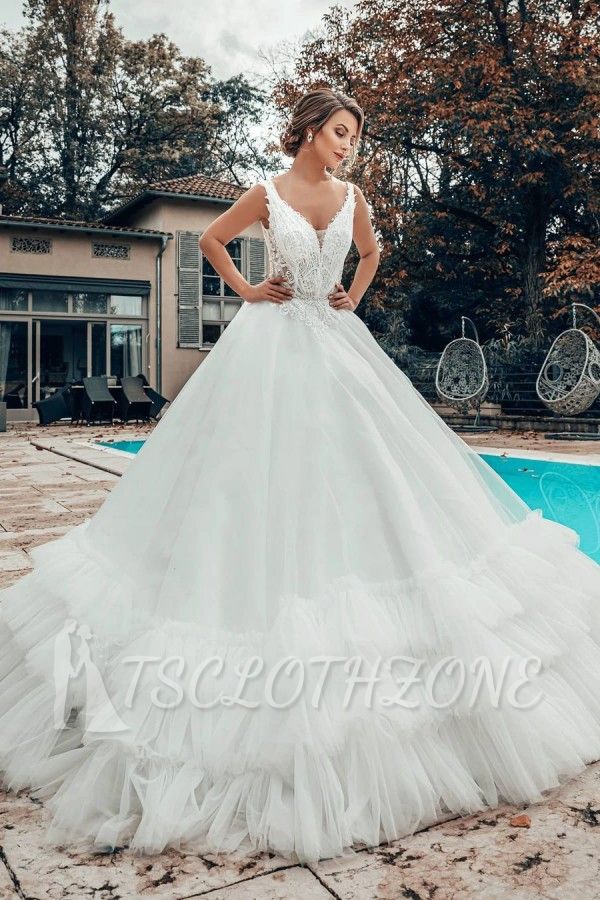 Elegant V-Neck Sleeveless A-line Garden Wedding Dress with Three Layers Tulle