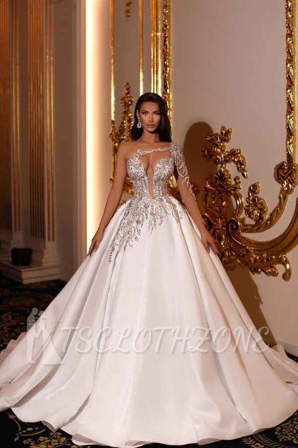 Elegant wedding dress V neckline | Satin Wedding Dresses Princess