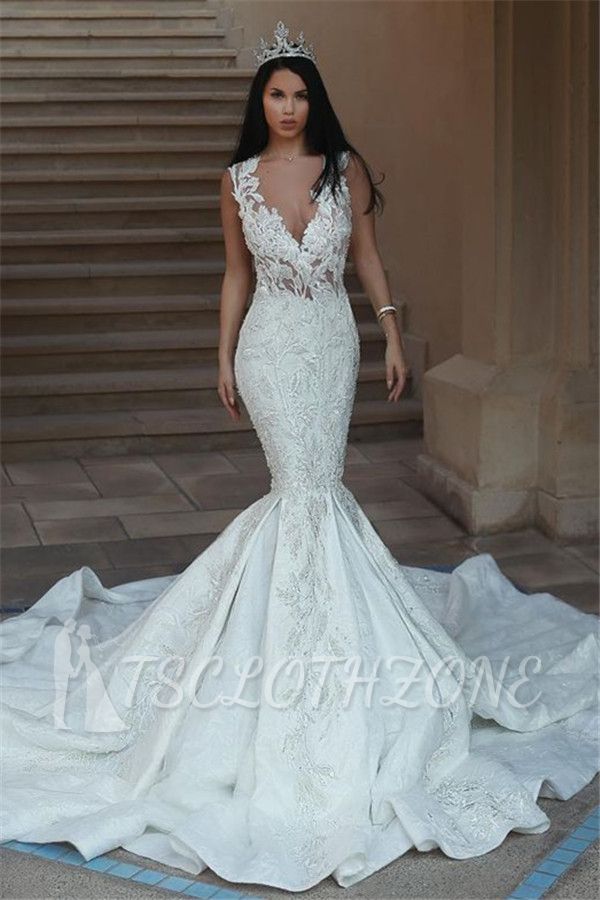 Elegant V-Neck Sleeveless Wedding Dresses | Mermaid Lace Bridal Gowns with Buttons
