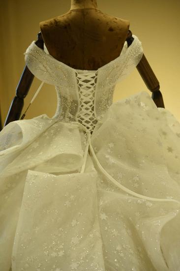 Luxuriöses Ballkleid-Hochzeitskleid aus Tüll mit Herzausschnitt und Rüschen_7