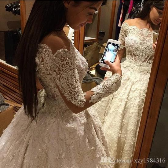 Vintage Ball Gown 2022 Lace Wedding Gowns Beaded Appliques Long Sleeves Lace Bride Dresses_4