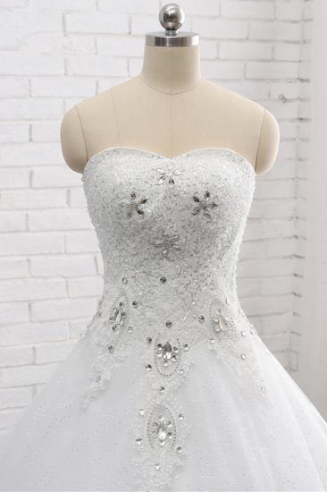 TsClothzone Affordable S-Line Sweetheart Tulle Rhinestones Wedding Dress Lace Appliques Sleeveless Bridal Gowns Online_5
