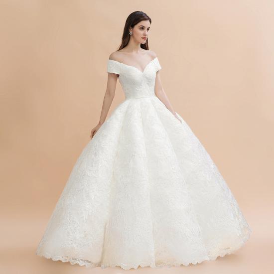 Elegante schulterfreie Brautkleider aus weißer Spitze mit weißen Spitzenapplikationen_6