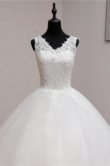 TsClothzone Ball Gown V-Neck White Tulle Wedding Dresses Sleeveless Lace Appliques Bridal Gowns with Beadings_6