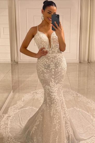 Luxuriöses Meerjungfrau-Hochzeitskleid mit V-Ausschnitt, dünnem Träger und langer Spitze_1