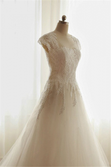 White Elegant Tulle 2022 Wedding Dresses Court Train Applique Tiered Bridal Gowns_2