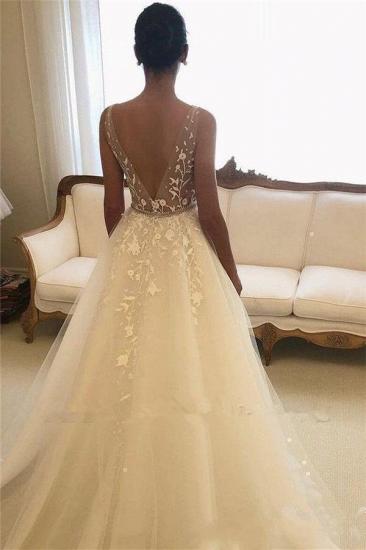 Glamorous V-Neck Tulle Wedding Dresses Sleeveless 3D Floral Lace Bridal Dress_3