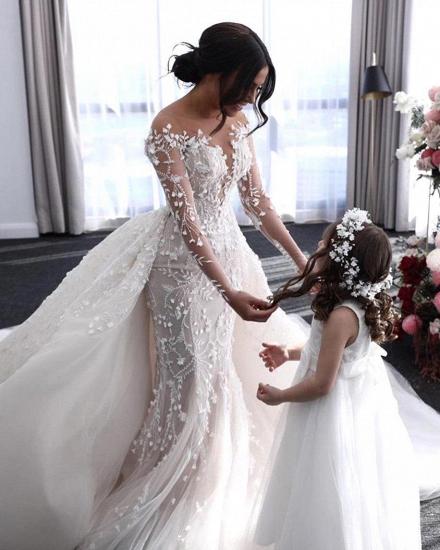 Off-the-shoulder Deep V-neck White Wedding Dress with Overskirt_2