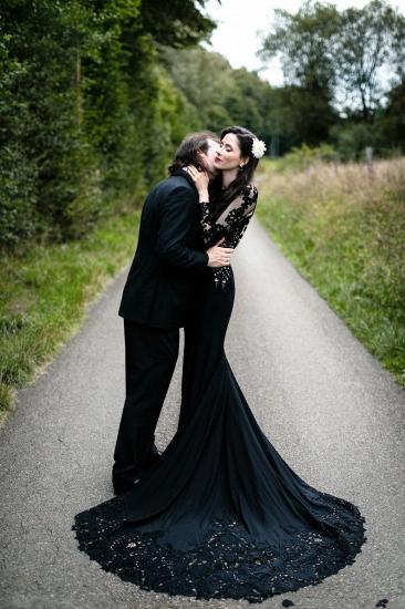 Schwarzes Brautkleid im Meerjungfrau-Stil mit langen Ärmeln und Sweep-Zug_7