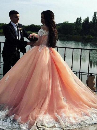 Elegant Off-the-Shoulder Appliques Ball Gown Tulle Sweep Train Prom Dresses_3