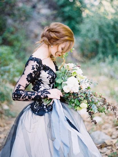 Gothic Fairytale Wedding Dress V-Neck Long Sleeves Tulle Bridal Dress_4