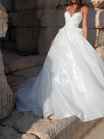 Country Plus Size A-Line Wedding Dress Sweetheart Sleeveless Bridal Gowns with Sweep Train