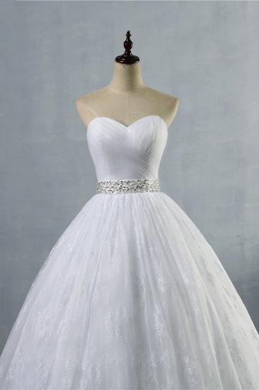 TsClothzone Stylish Tulle Appliques Ball Gown Wedding Dresses Sweetheart Sleeveless Bridal Gowns with Beading Sash_5