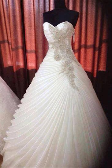 Elegant Sweetheart Ruffles Satin Bridal Gowns Beading Ball Gown Wedding Dresses