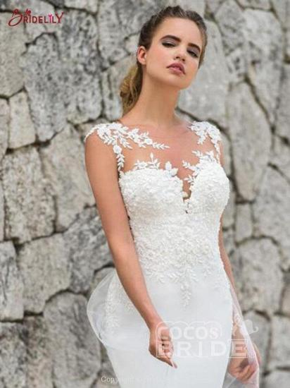 Graceful Sleeveless Lace Appliques Tulle White Mermaid Wedding Dresses_3