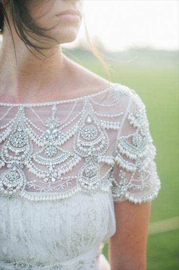2022 Art Deco Style Wedding Dress Bateau Beads Lace Tulle Bridal Dresses with Crystal Belt_3