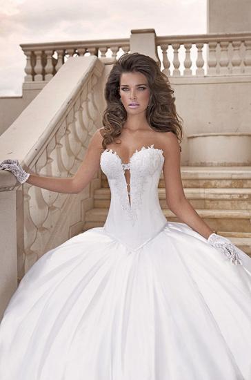 Gorgeous Sweetheart Satin Bridal Dresses 2022 White Applique Chapel Train Ball Gowns_1