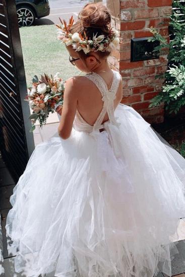 Günstige Criss-Cross-Träger Lace Shoulder Tiered Tüll Blumenmädchenkleider | Weißes bodenlanges ärmelloses Kinderkleid für die Hochzeit