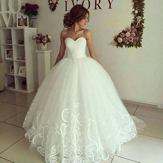 2022 Elegant Sweetheart Bride Dress Ball Gown Lace Appliques Wedding Dresses_2