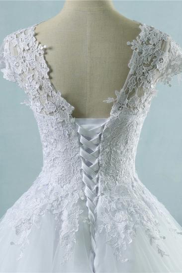TsClothzone Elegant V-Neck Tull Lace White Wedding Dress Short Sleeves Appliques Bridal Gowns Online_5