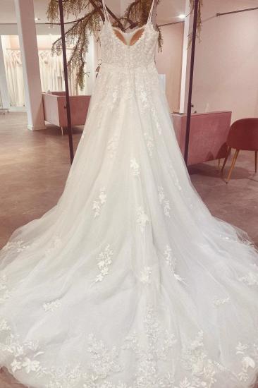 Elegant Spaghetti Strap A-Line Lace Appliquéd Tulle Wedding Dress_4