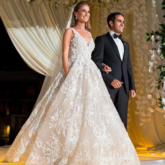 Glamorous V-Neck ALine 3D Floral Wedding Dress_4