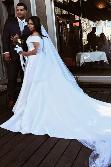 Off-the-shoulder White Ball Gown long Wedding Dresses_1