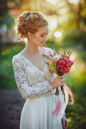 Vintage Long Sleeve White Lace Bridal Gown V-Neck Long Sweep Train Plus Size Wedding Dress_4
