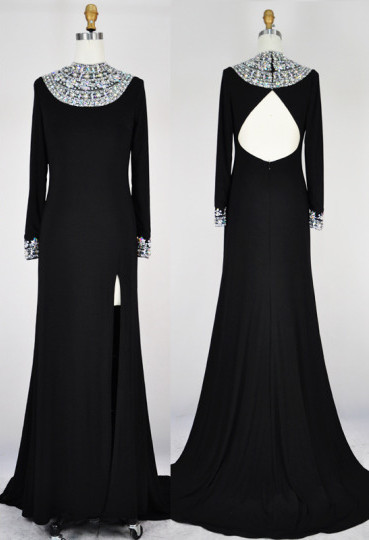 Black Long Sleeve Mother of the Bridal Dresses Crystal Sweep Train Open Back 2022 Evening Gowns