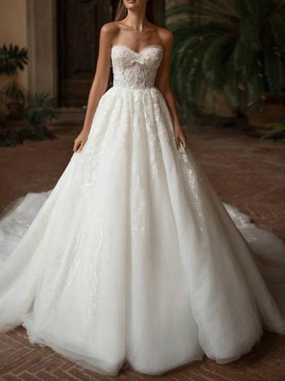 Formal Ball Gown Wedding Dress Strapless Lace Tulle Plus Size Strapless Bridal Gowns with Sweep Train
