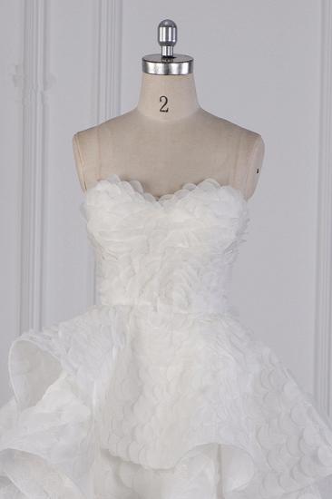 TsClothzone Chic Hi-Lo Strapless Tulle Wedding Dress Appliques Sleeveless Bridal Gowns Online_5